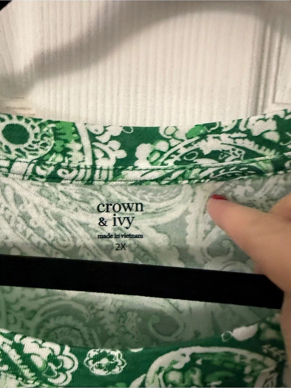 Crown & Ivy Short Ruffle Sleeve Tops Size 2X Like New. 3 top bundle - Picture 4 of 13